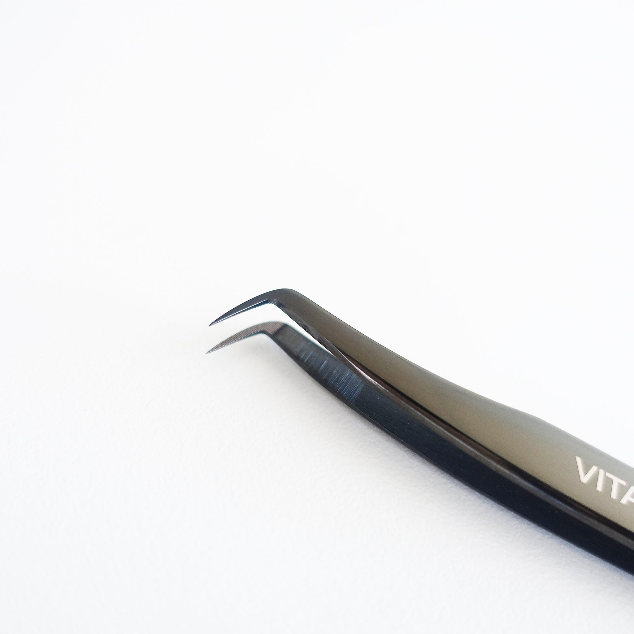 Precision Elite Curved Eyelash Extension Tweezers –